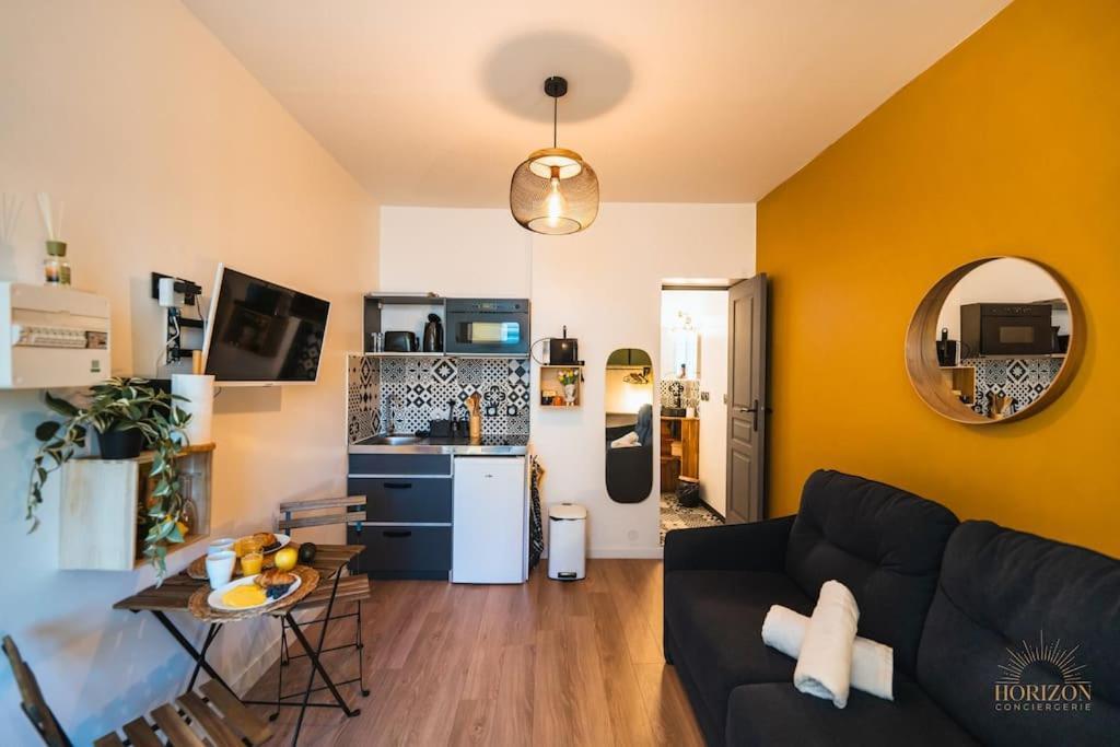 Studio Cosi Plein Coeur Du Panier Marseille Exteriör bild